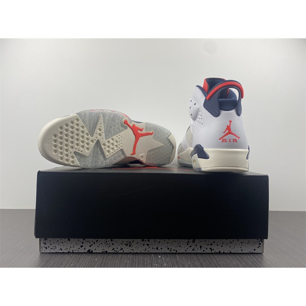 Air Jordan 6 Retro