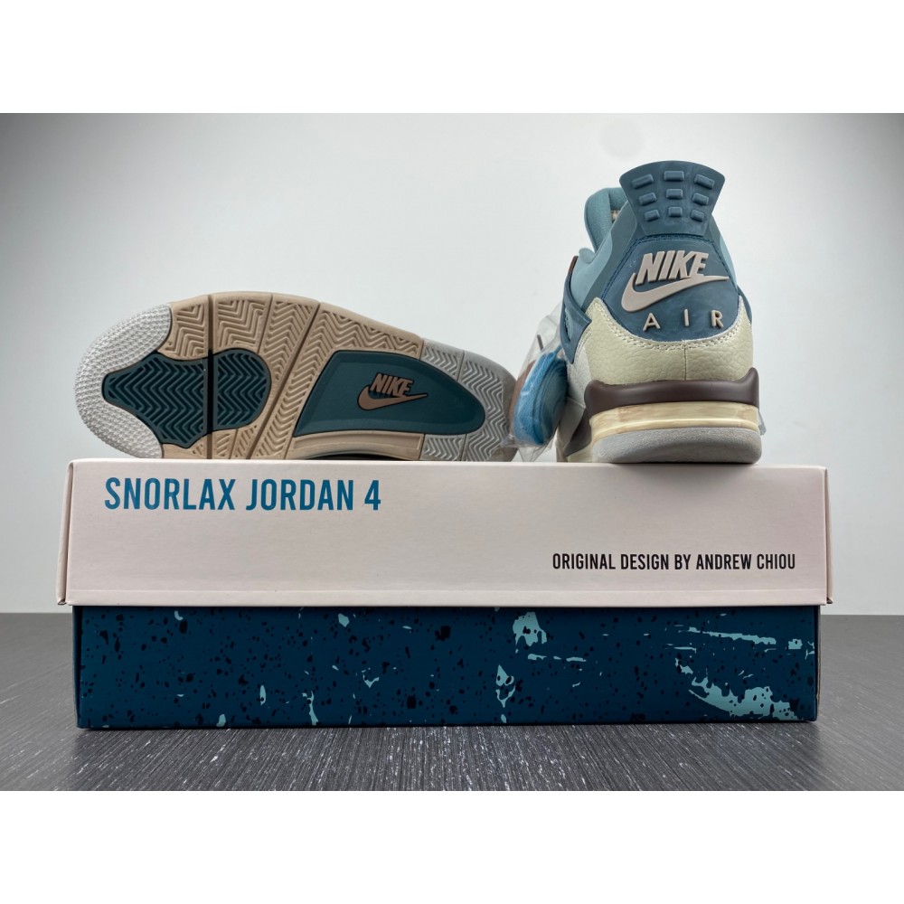 Air Jordan 4