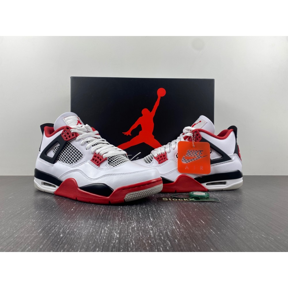 Air Jordan 4 Retro OG