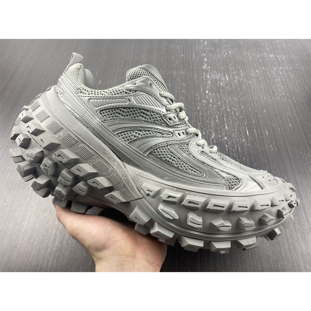 Ba*len*cia*ga bouncer sneakers