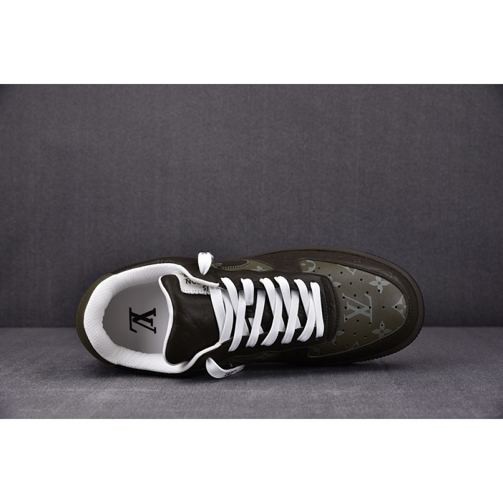 L0uis V*1t*on Sneaker