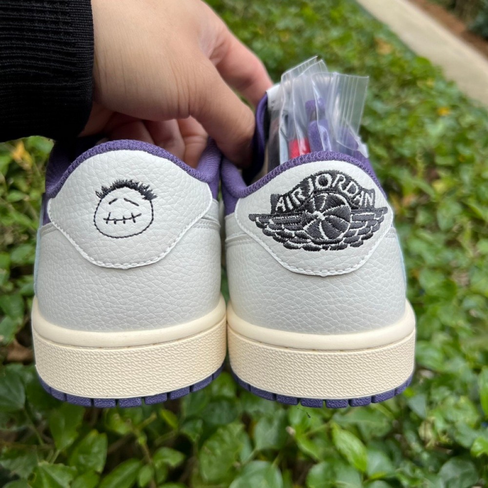 Travis Scott x Air Jordan 1 Low cq4277-117