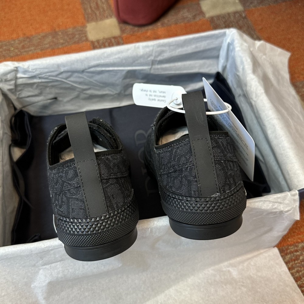 D1OR B23 SNEAKERS DR005
