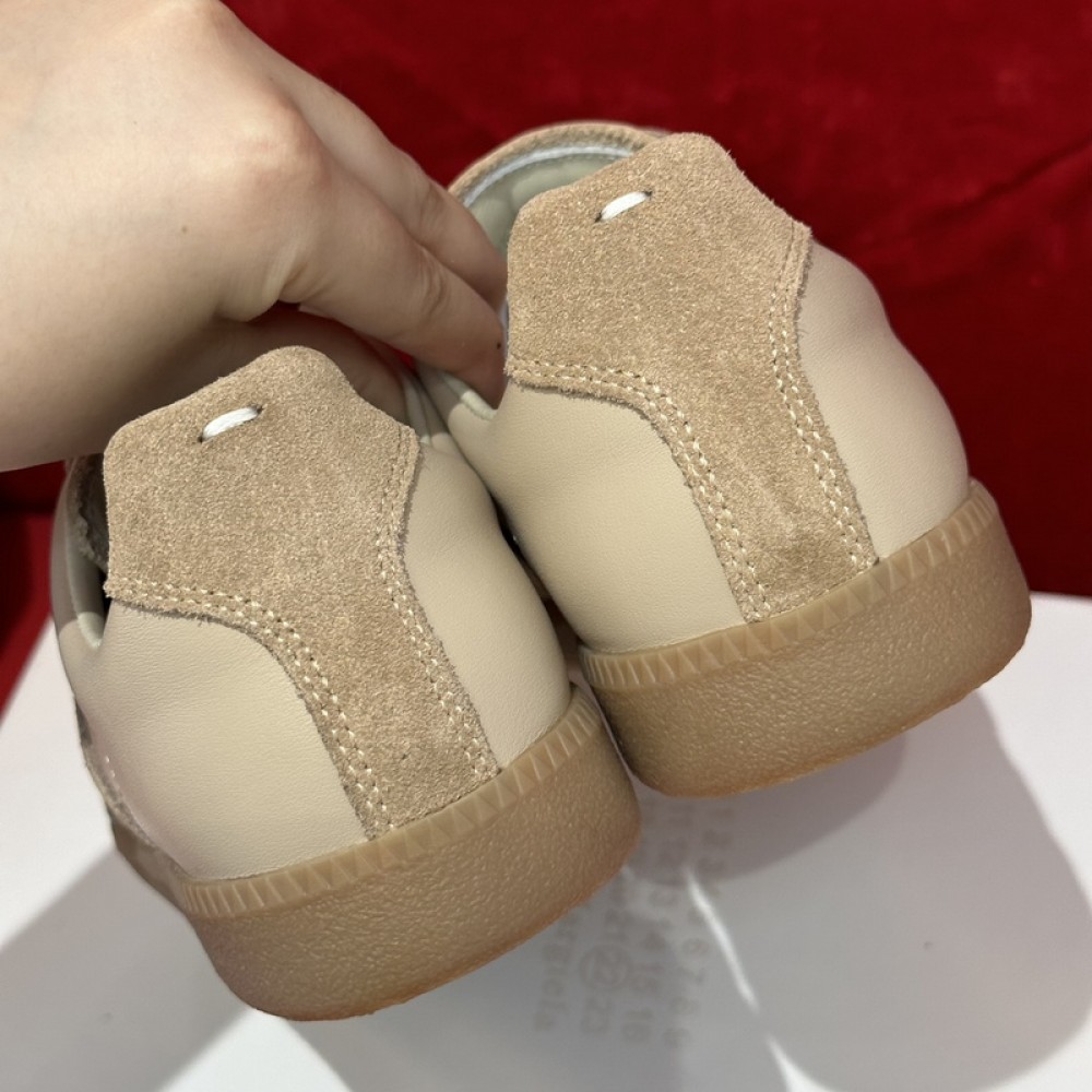 ma*s*n Ma*i*la sneakers mm028