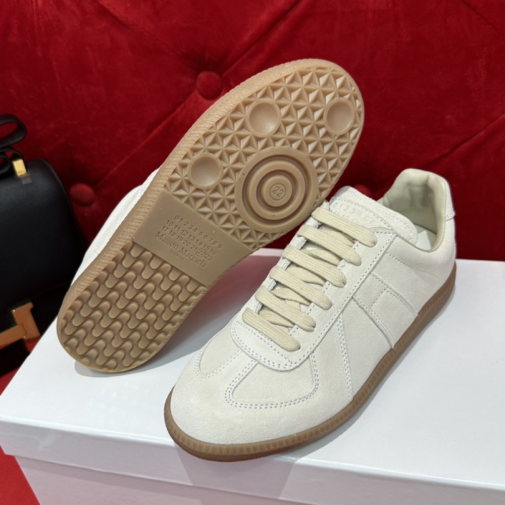 ma*s*n Ma*i*la sneakers mm021