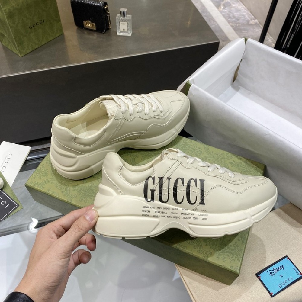 G*u*i1 sneakers gu015