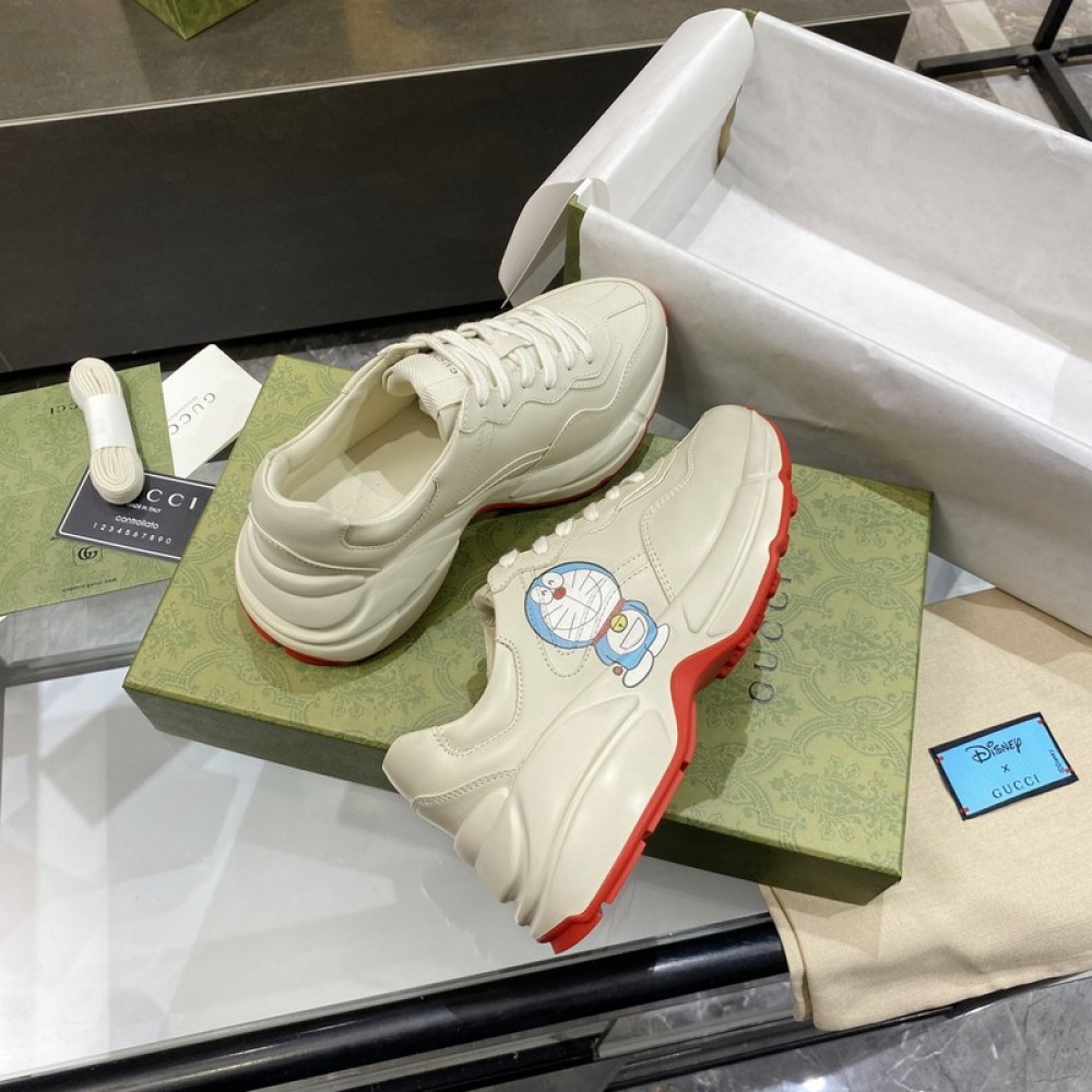 G*u*i1 sneakers gu011