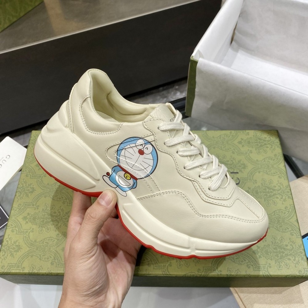 G*u*i1 sneakers gu011