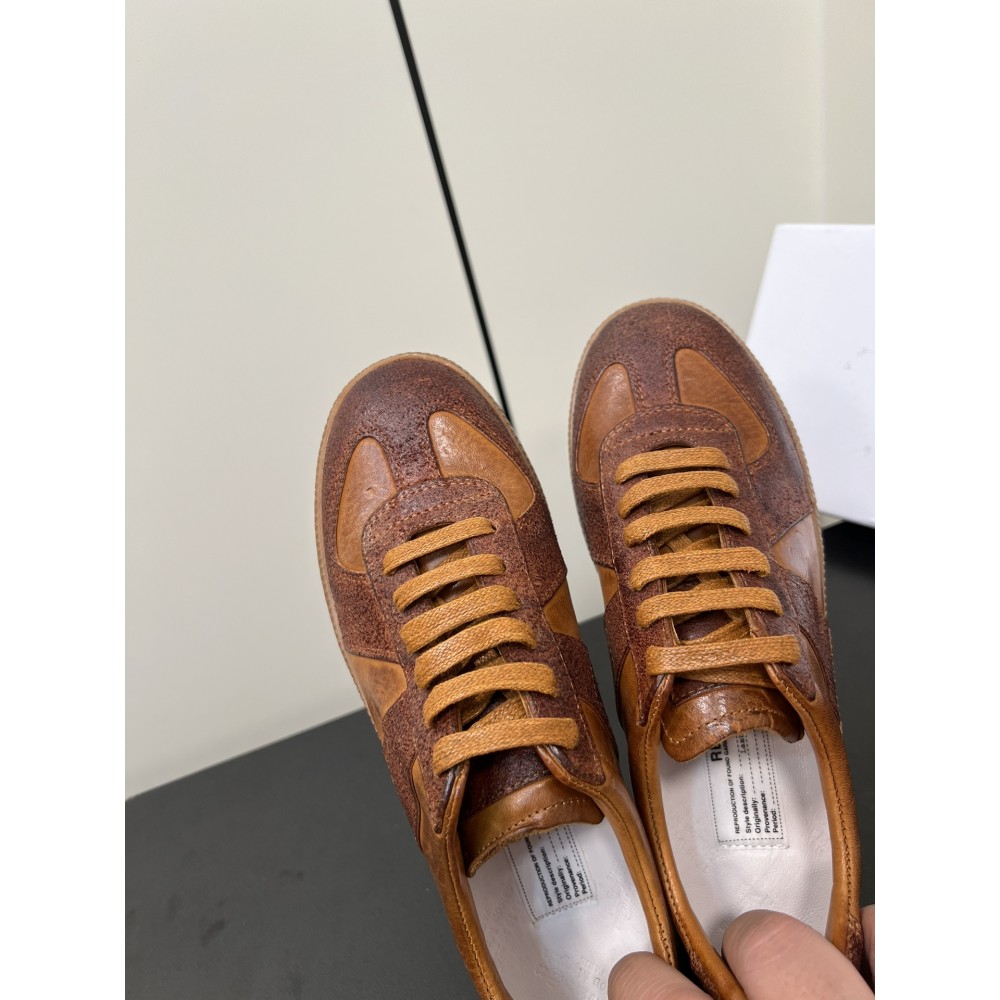 ma*s*n Ma*i*la sneakers mm024