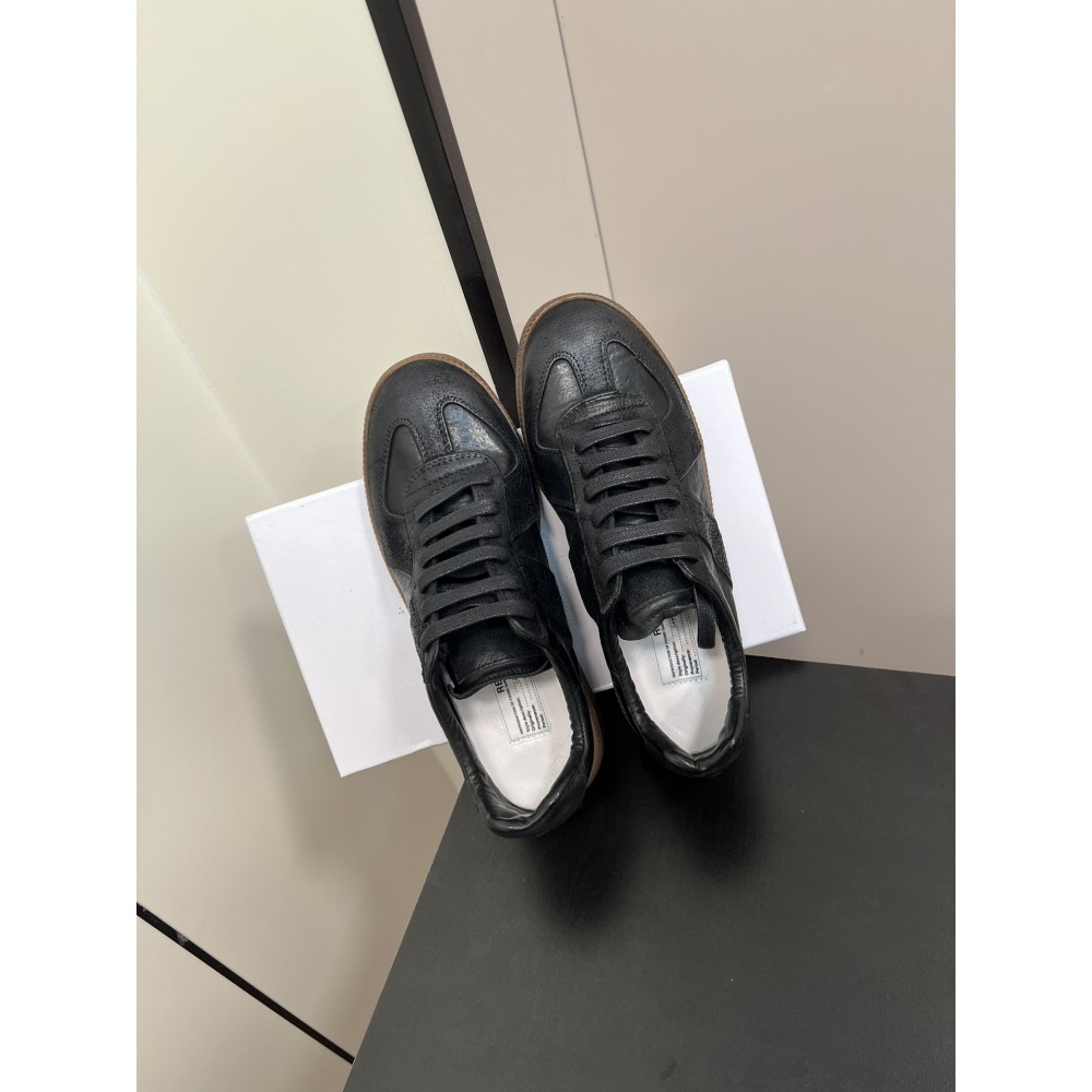 ma*s*n Ma*i*la sneakers mm023
