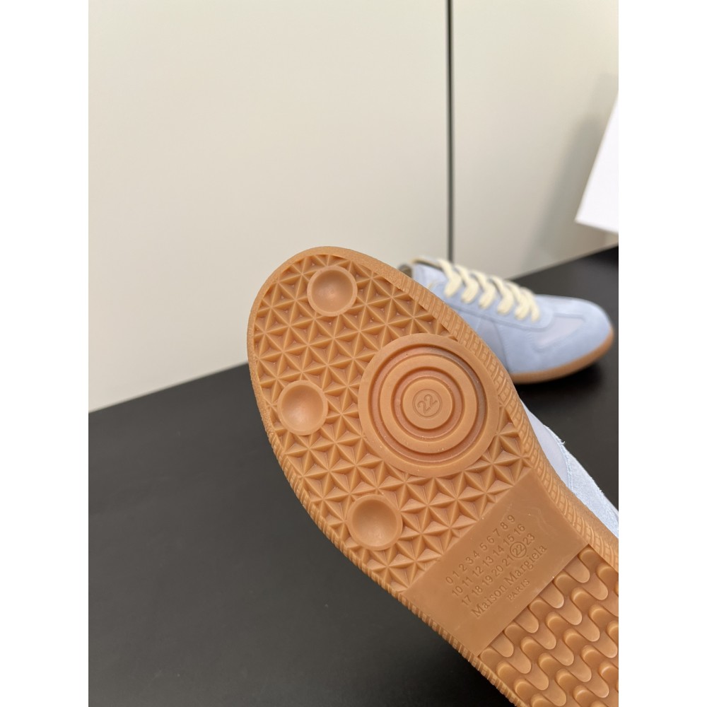 ma*s*n Ma*i*la sneakers mm019