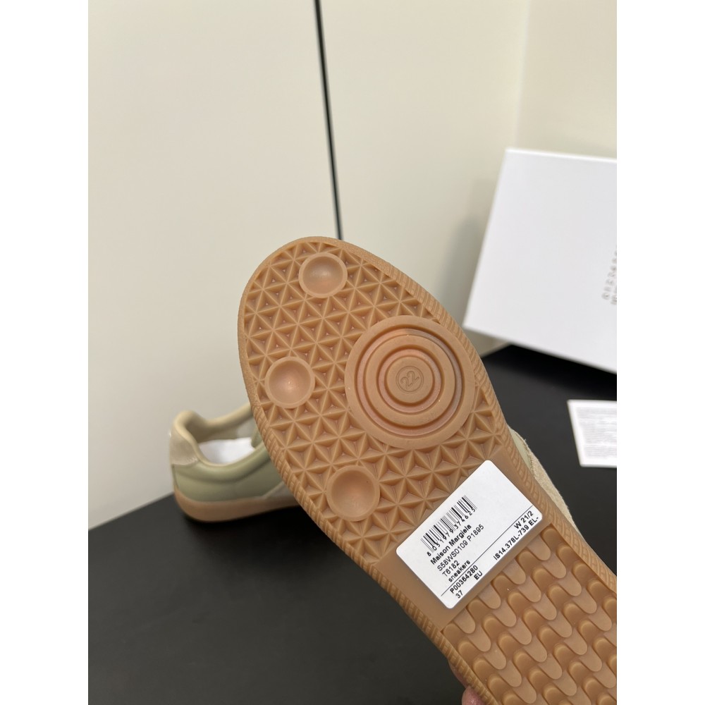 ma*s*n Ma*i*la sneakers mm018