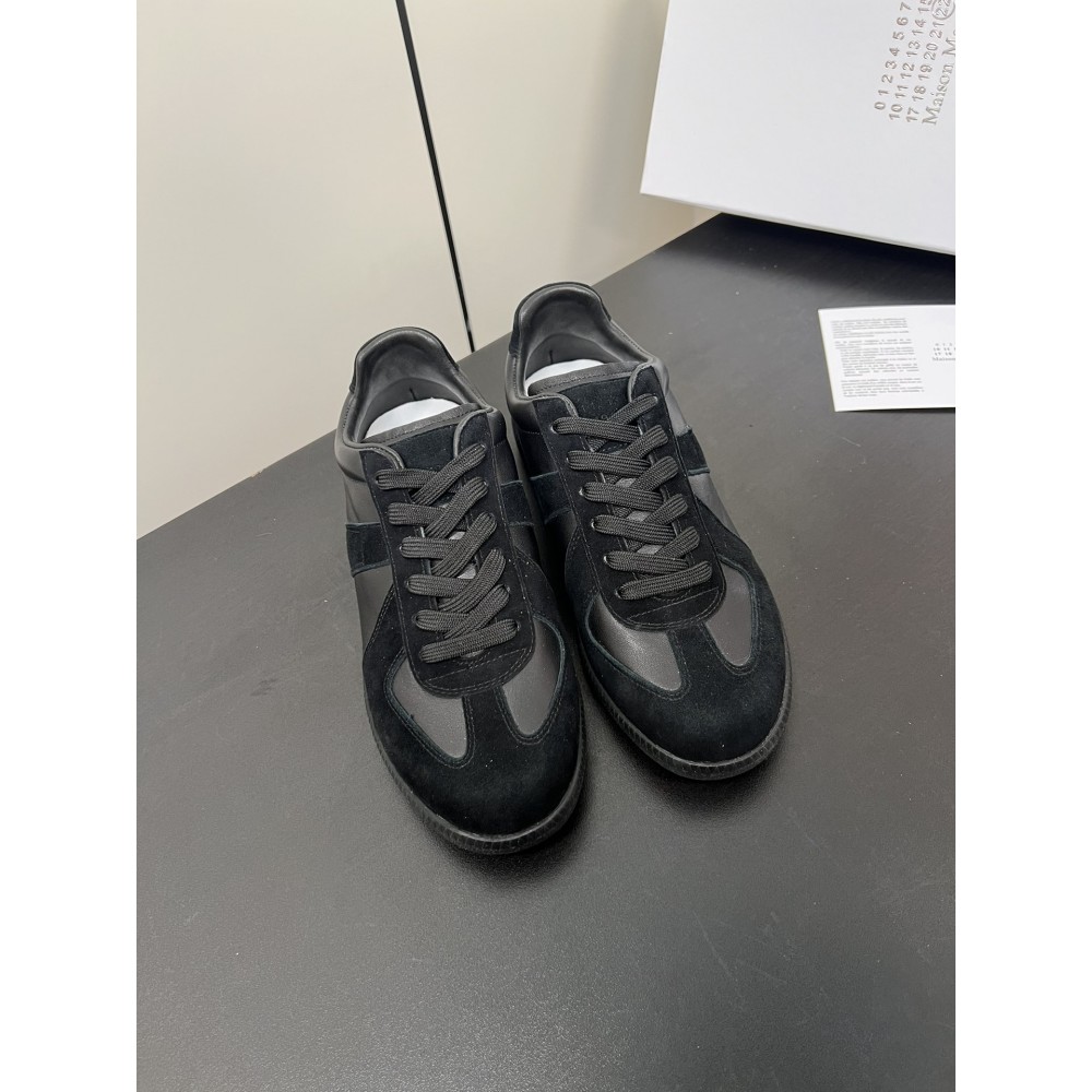 ma*s*n Ma*i*la sneakers mm017