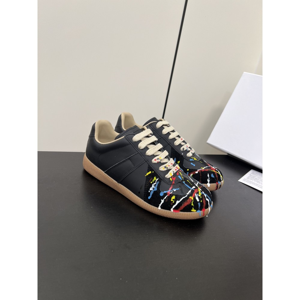 ma*s*n Ma*i*la sneakers mm012
