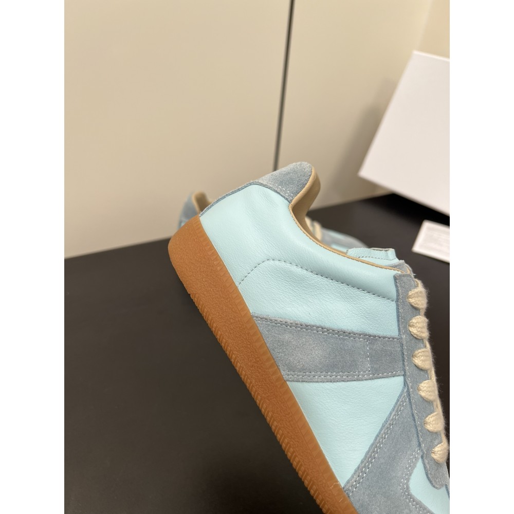 ma*s*n Ma*i*la sneakers mm008