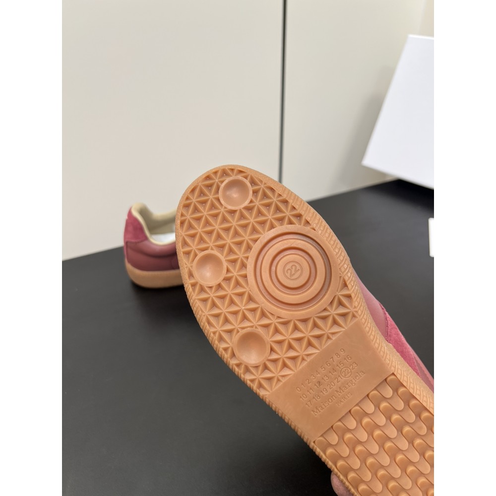 ma*s*n Ma*i*la sneakers mm007
