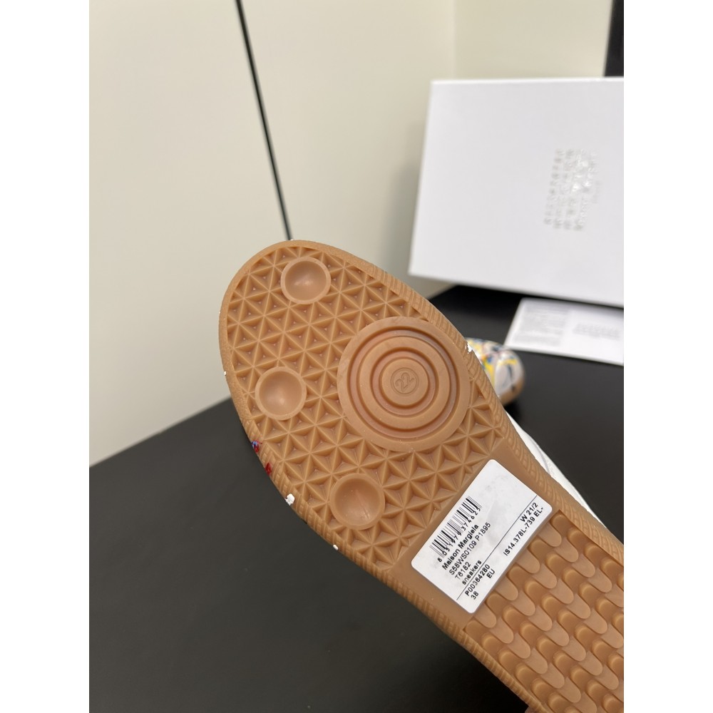 ma*s*n Ma*i*la sneakers mm004
