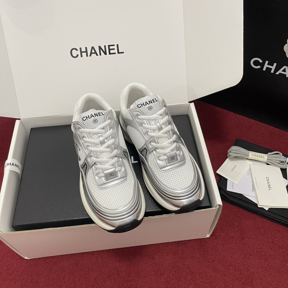 CH@NE1 SNEAKERS-1184