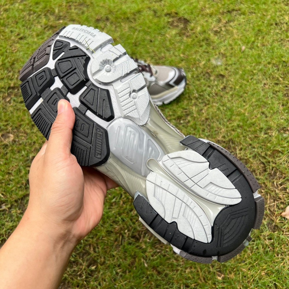 Ba*len*cia*ga runner - br008