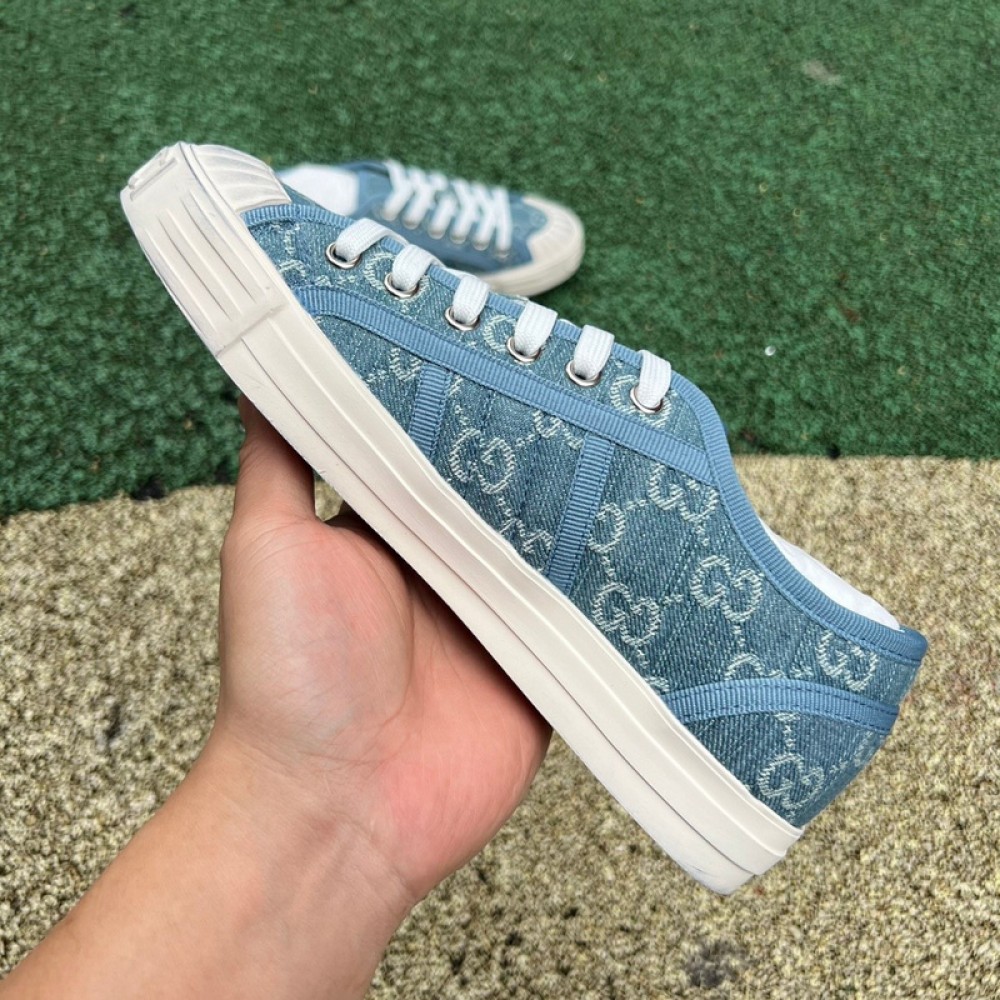 G*u*i1 sneakers