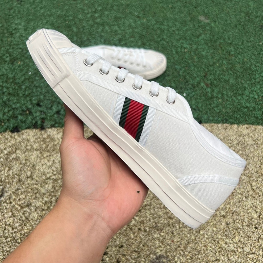 G*u*i1 sneakers