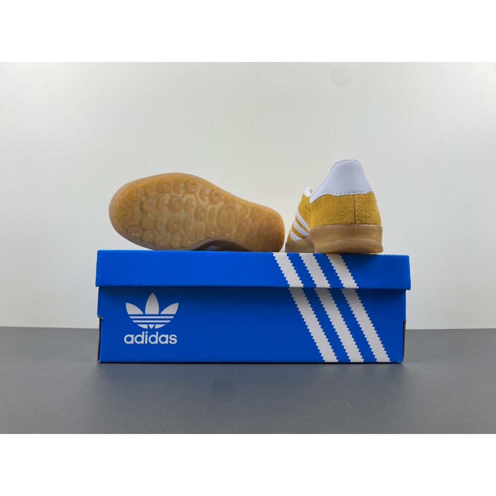 Wmns Gazelle Indoor 