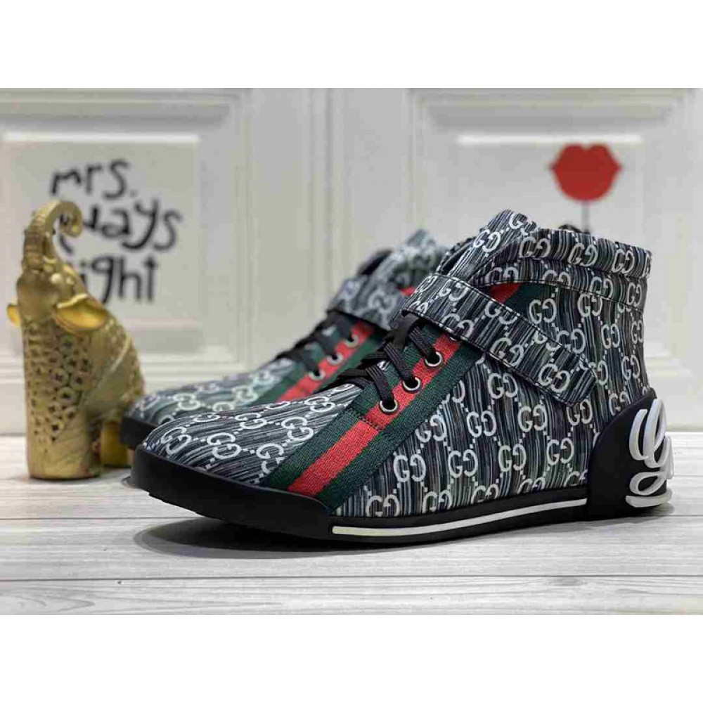 G*u*i1 sneakers