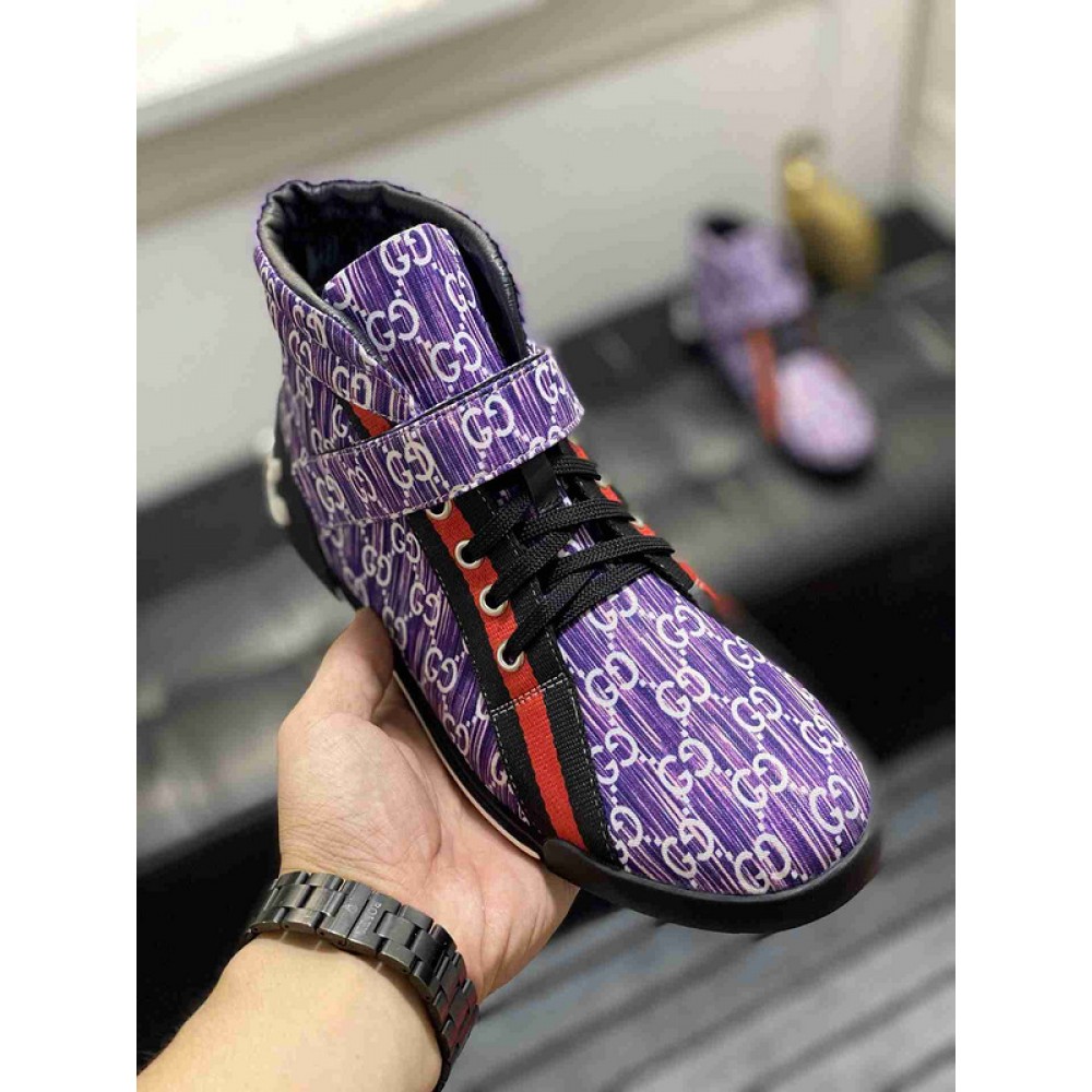 G*u*i1 sneakers