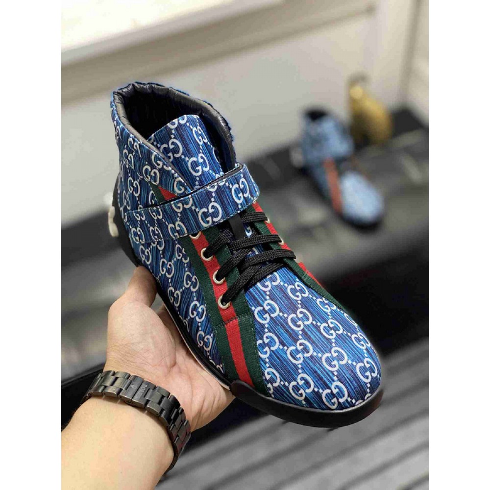 G*u*i1 sneakers