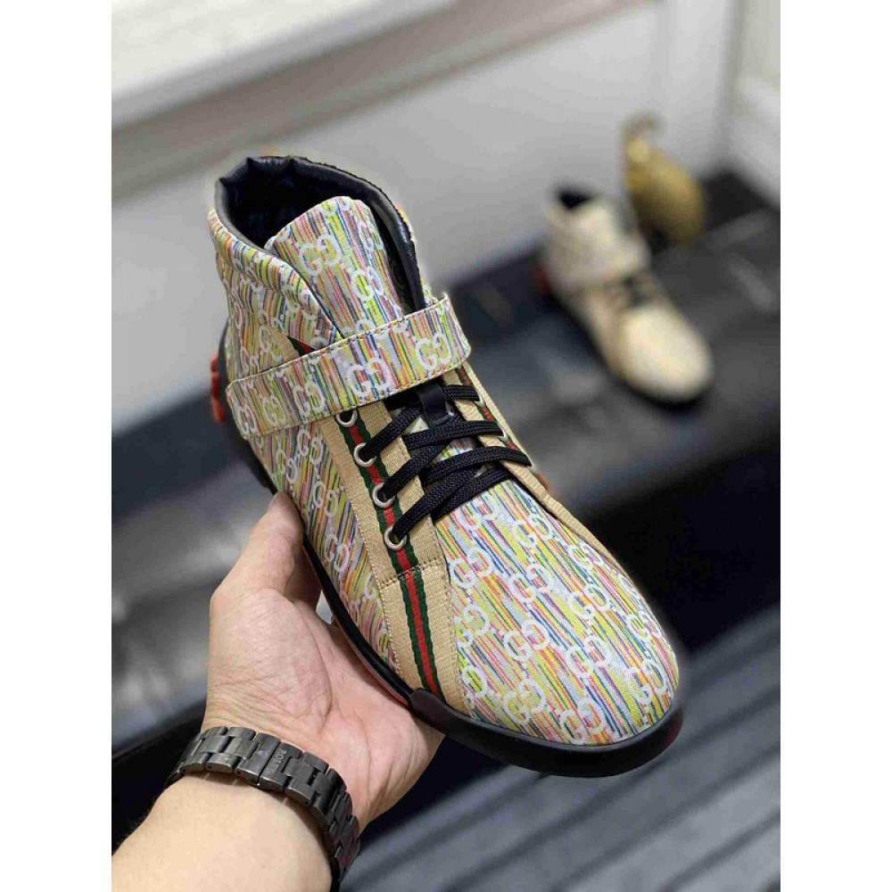 G*u*i1 sneakers