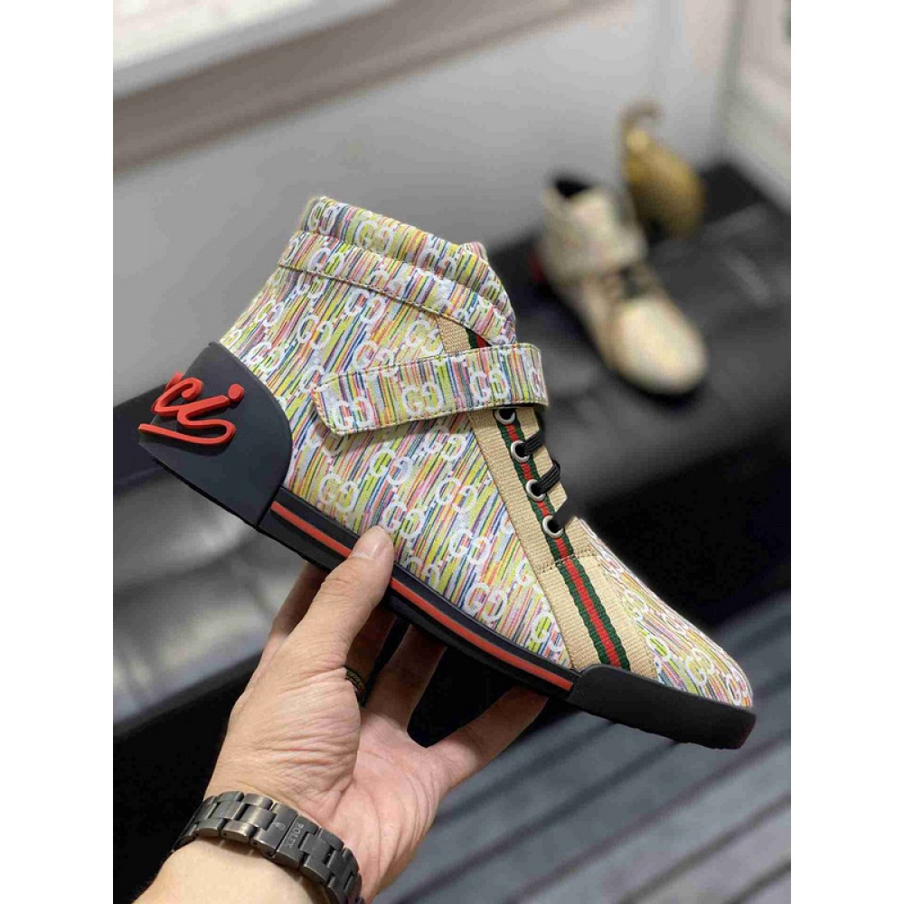 G*u*i1 sneakers