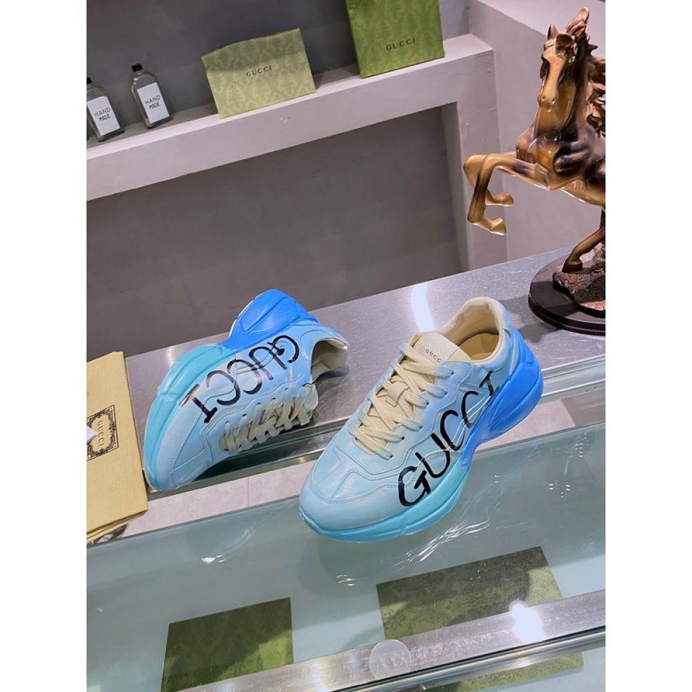 G*u*i1 sneakers