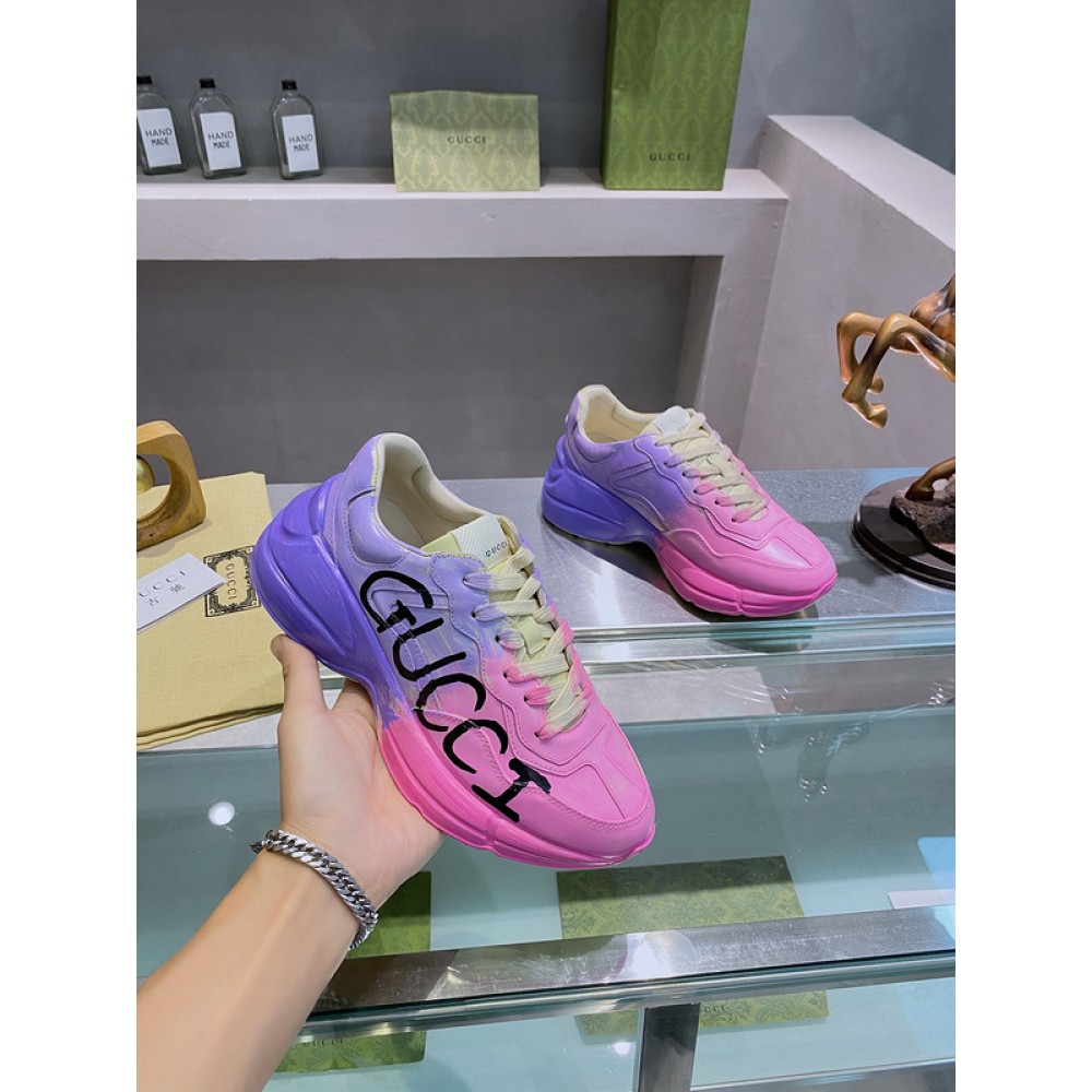 G*u*i1 sneakers