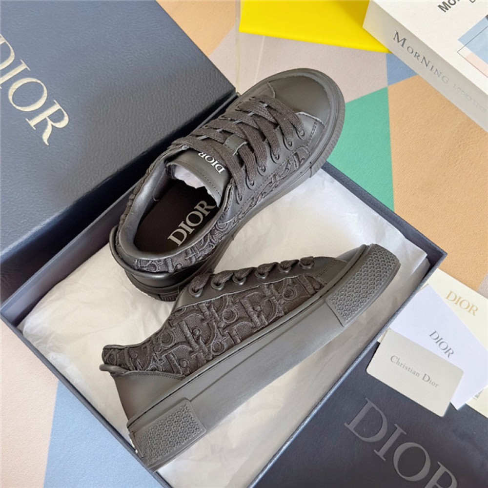 D1OR B23 SNEAKERS