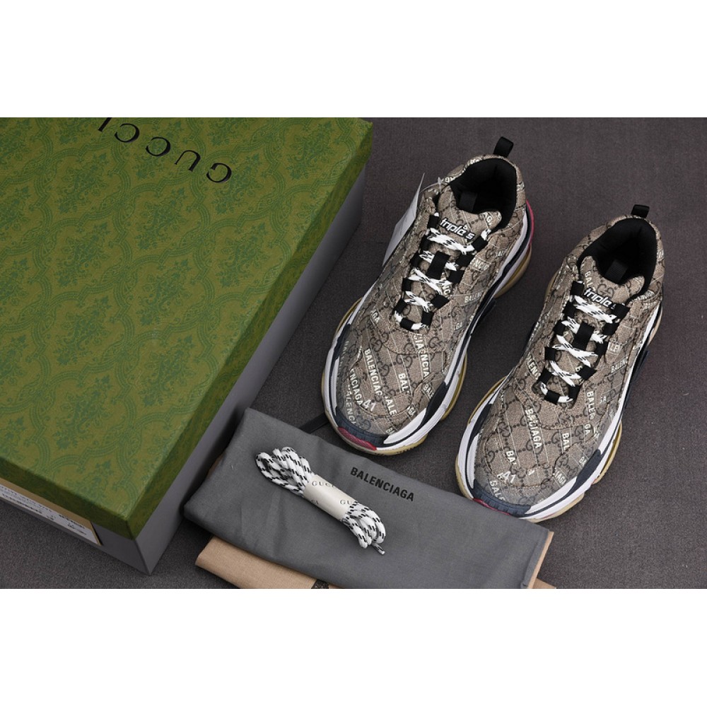 Ba*len*cia*ga triple s sneakers