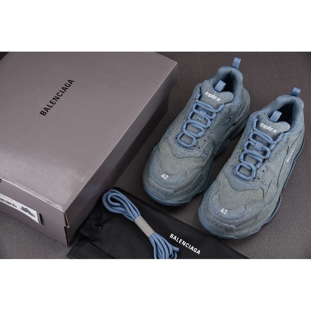Ba*len*cia*ga triple s sneakers