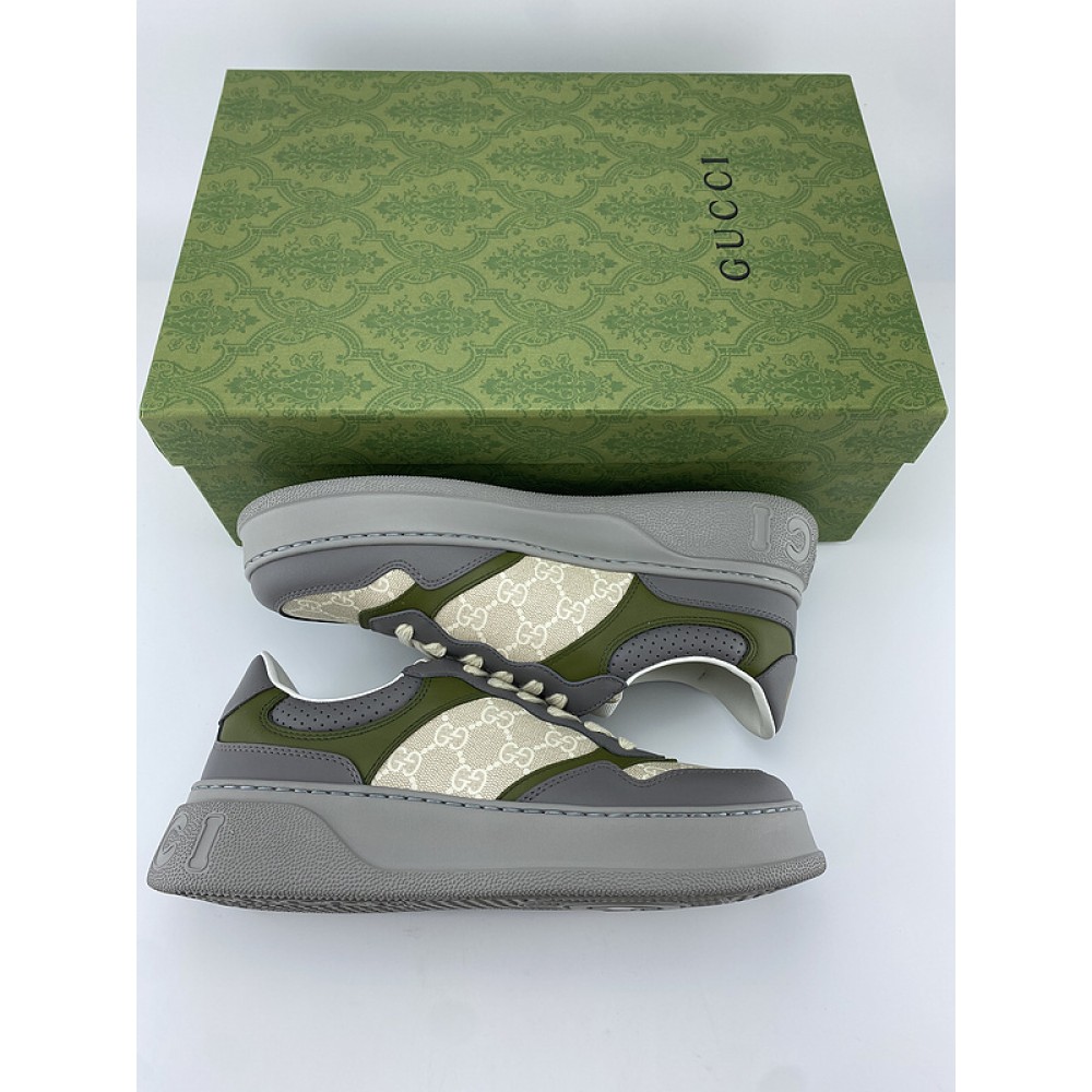 G*u*i1 sneakers
