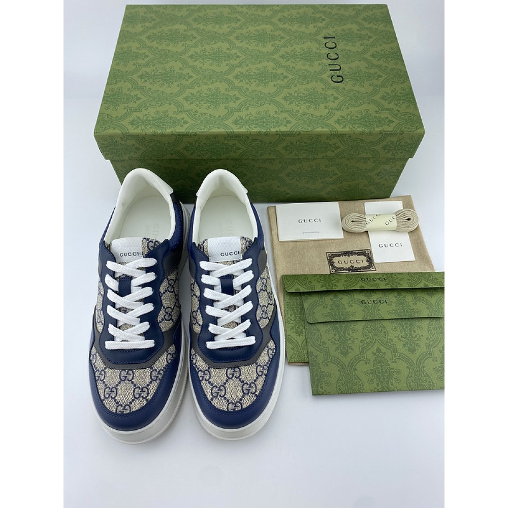 G*u*i1 sneakers