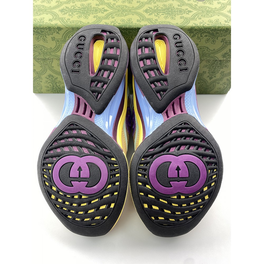 G*u*i1 sneakers