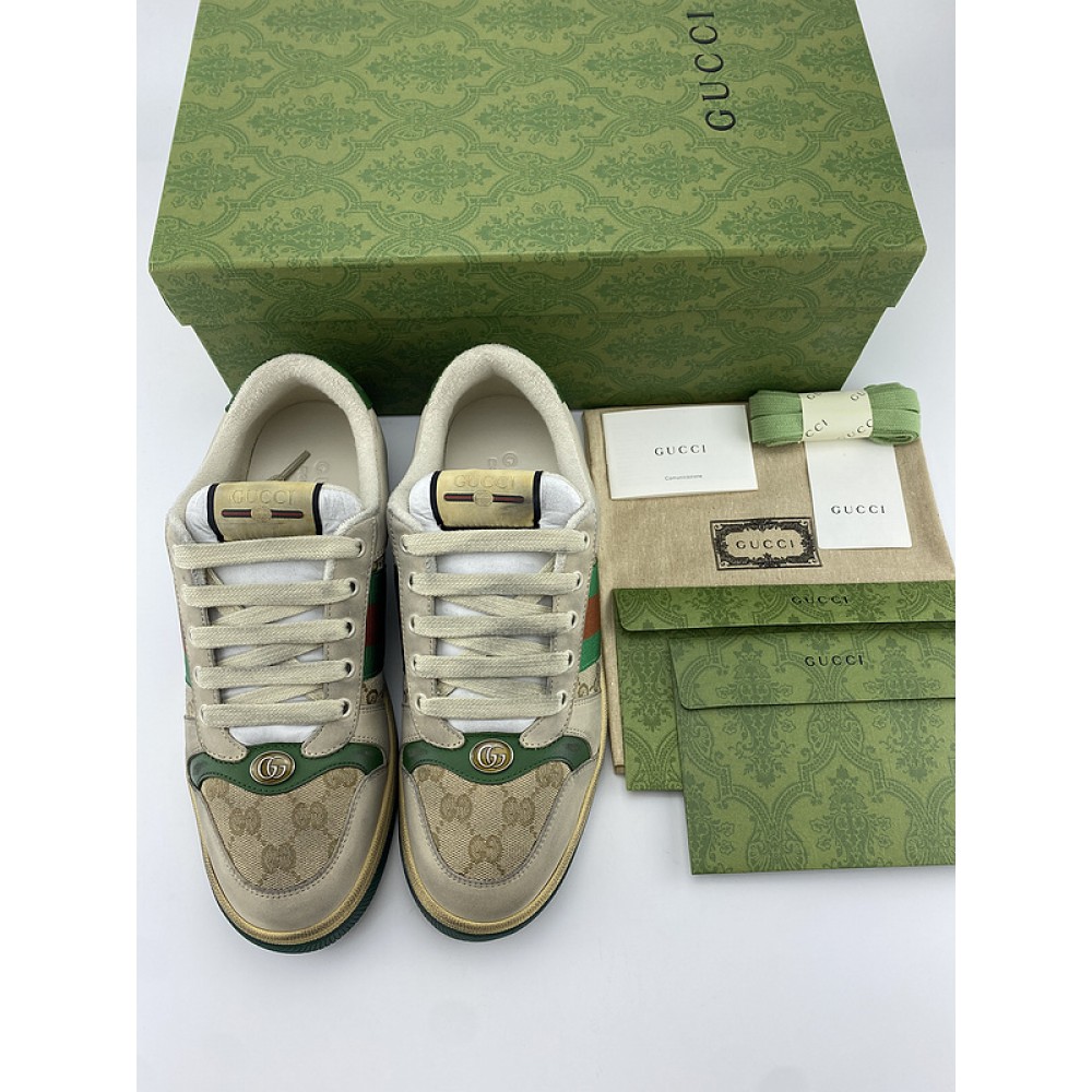G*u*i1 sneakers