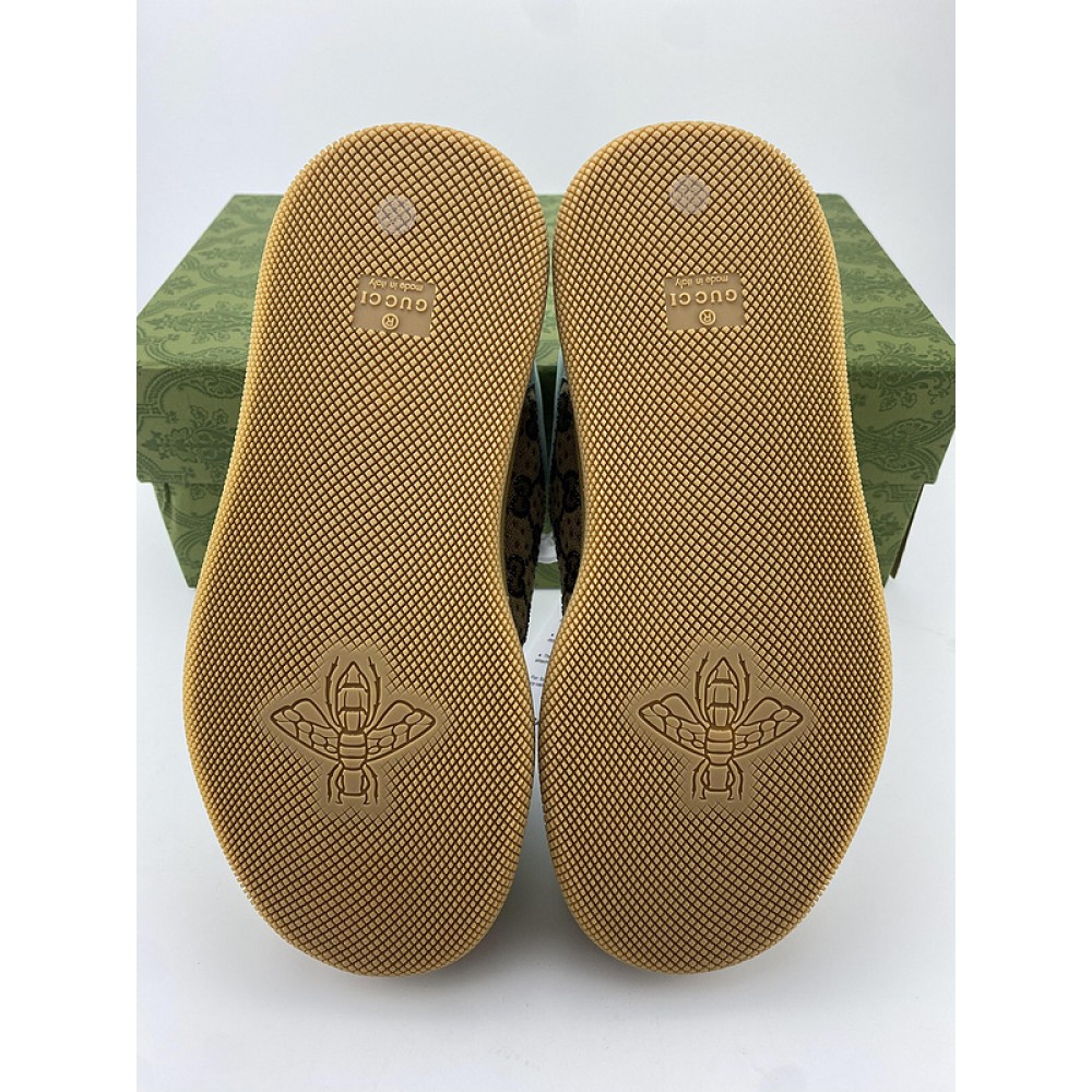G*u*i1 sneakers