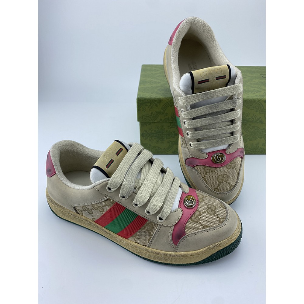 G*u*i1 sneakers
