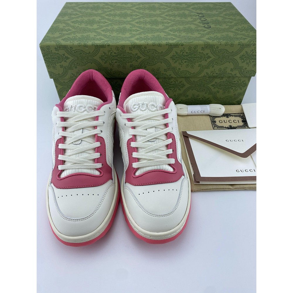 G*u*i1 sneakers
